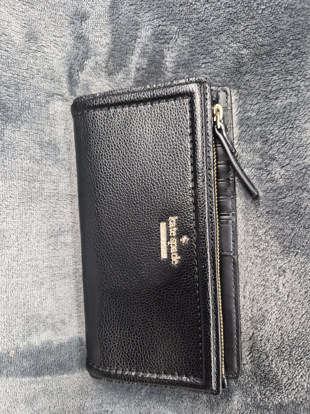 Kate Spade Pebble Leather Braylon Wallet Black Gold Tone